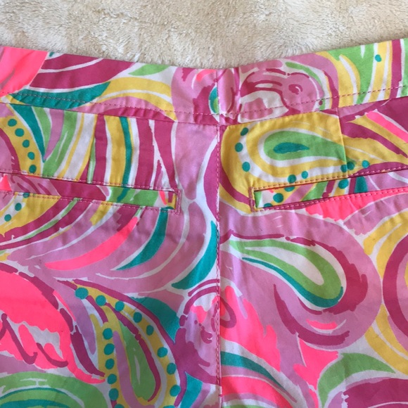 Women’s Lilly Pulitzer Scallop Shorts Size 00 NWOT - Picture 8 of 8